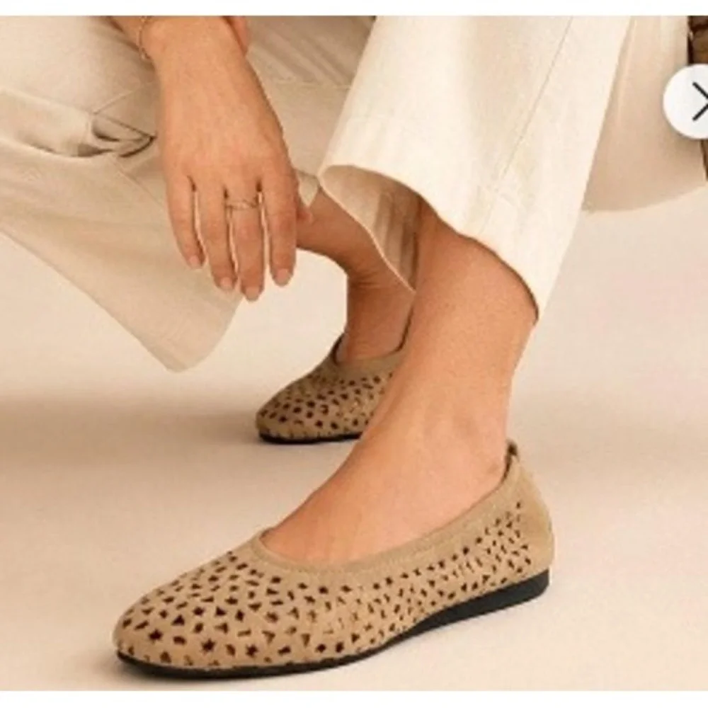 Arche Lilly Taupe Nubuck Leather Laser Cut Ballet Flats Made in France Womens